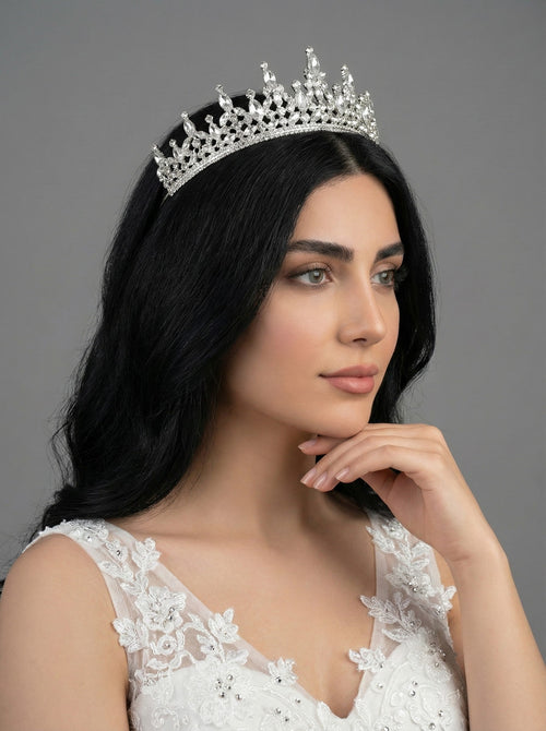 Kristal Taşlı Kraliçe Model Gelin Tacı Işıltılı Düğün Saç Aksesuarı