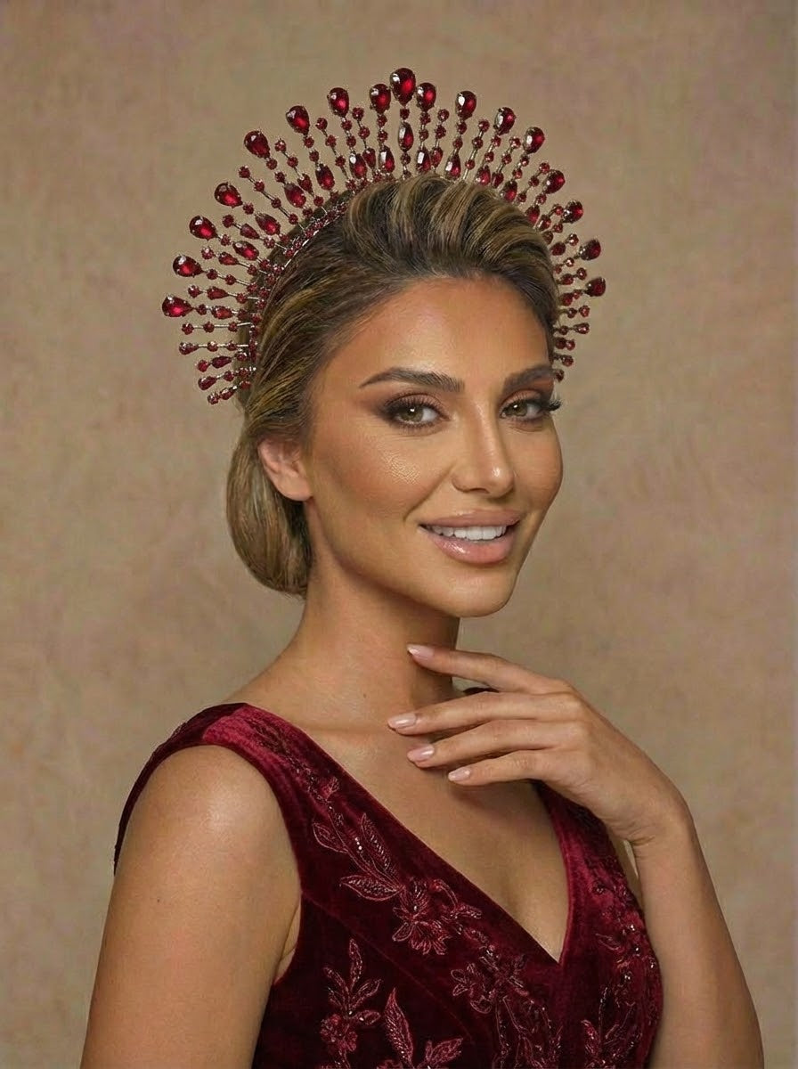 Kristal Işıltılı Gelin Tacı – 7 Renk Seçeneğiyle Işıldayın