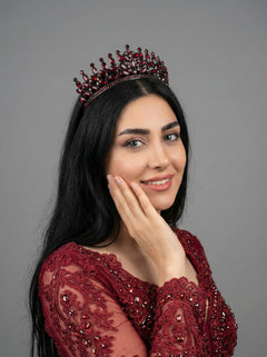 Kristal Taşlı Kraliçe Model Gelin Tacı Işıltılı Düğün Saç Aksesuarı
