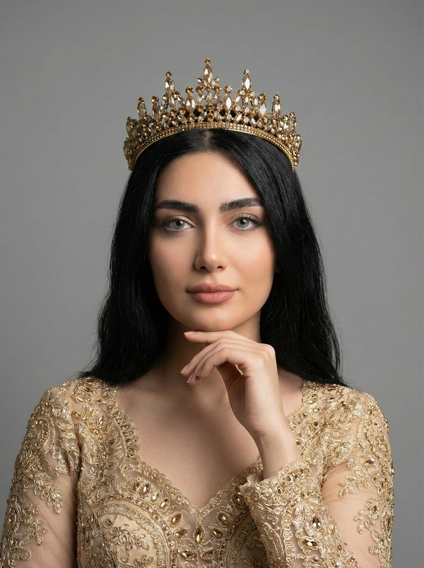 Kristal Taşlı Kraliçe Model Gelin Tacı Işıltılı Düğün Saç Aksesuarı