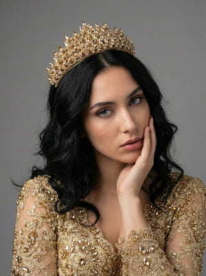 Kristal Taşlı Taç –  Gösterişli Özel Gün Tacı