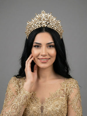 Işıltılı Kına Gecesi Tacı – Kristal Taşlı Gösterişli Model