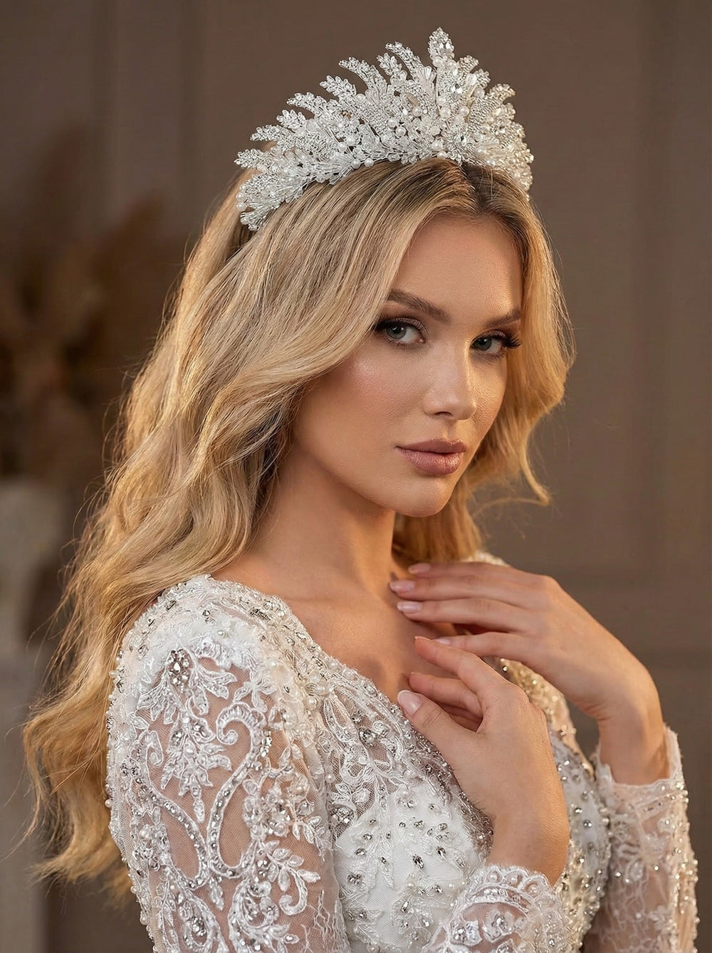 İnci ve Kristal İşlemeli Gelin Tacı