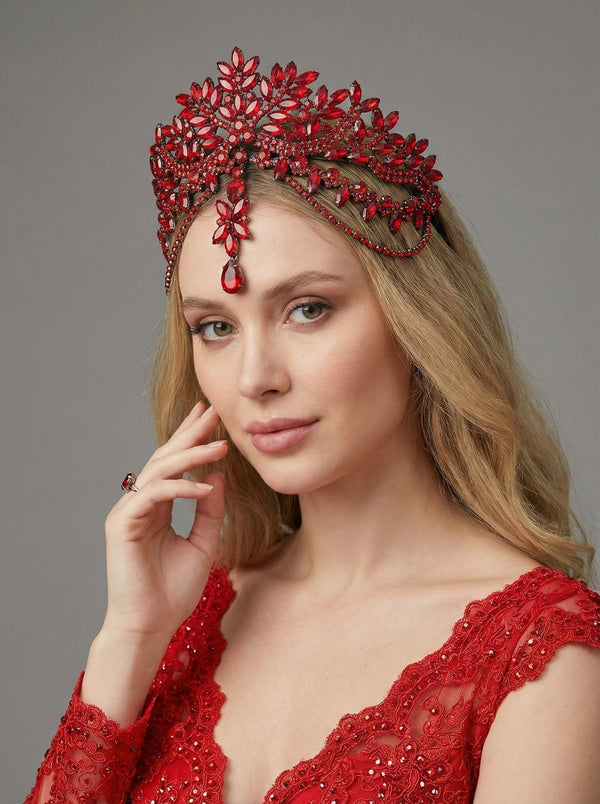 Kristal Taşlı Gelin Tacı – 7 Farklı Renk Seçeneğiyle Işıltınızı Yansıtın
