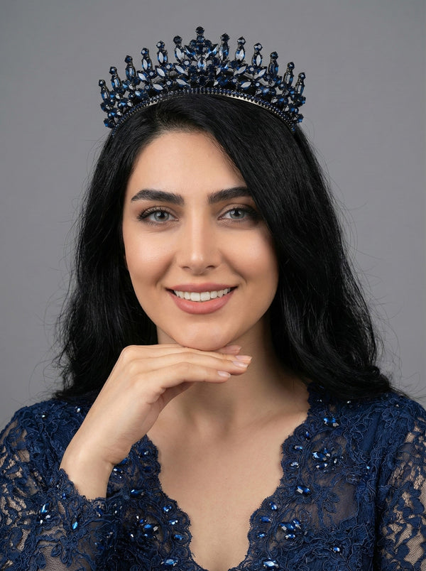 Kristal Taşlı Kraliçe Model Gelin Tacı Işıltılı Düğün Saç Aksesuarı