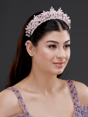 Yoğun Kristal Yapraklı Gelin Tacı – Işıltılı Bridal Taç