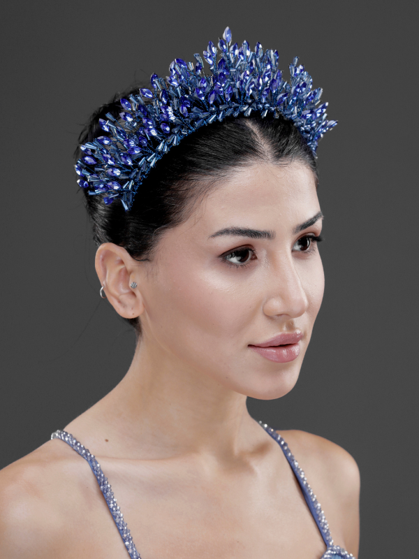 Gösterişli Kristal Gelin Tacı – Işıltılı ve Zarif
