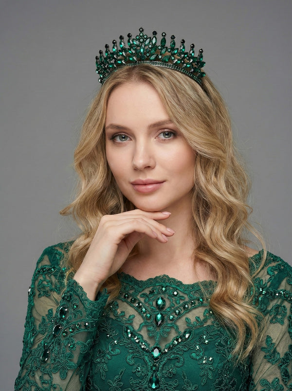 Kristal Taşlı Kraliçe Model Gelin Tacı Işıltılı Düğün Saç Aksesuarı